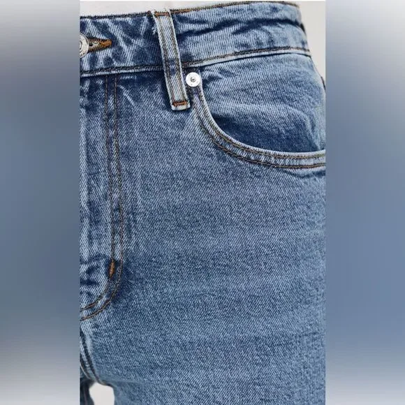 FRAME The Ruler Jeans